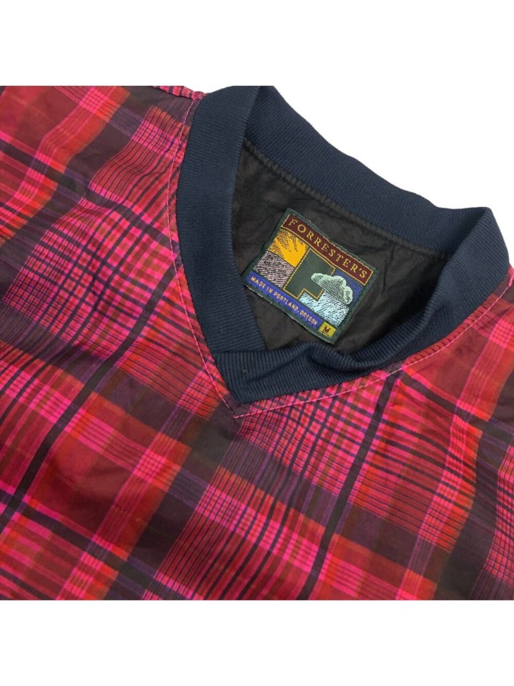 Forrester's Men’s V-Neck Pullover Sweater/windbreaker Red/Blue Plaid • Medium
